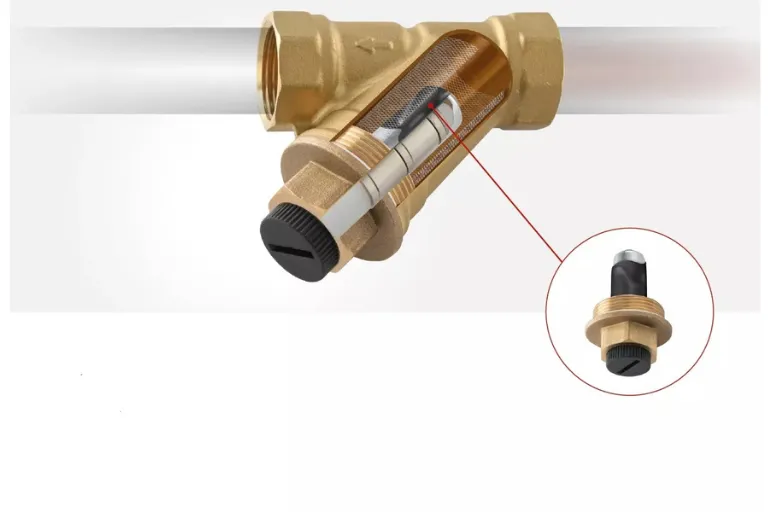 Filtr skośny z magnesem FERRO wychwytujący magnetyt i zanieczyszczenia z instalacji