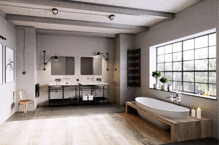 łazienka w stylu industrialnym z armaturą w kolorze chrom